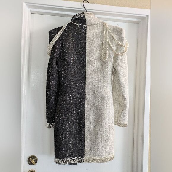 L'atise Black & white dress with pearls, rhinestones, metallic thread throughout - Picture 8 of 9